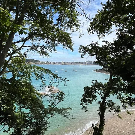 Jolie Maison Bord De Nyaraló Dinard